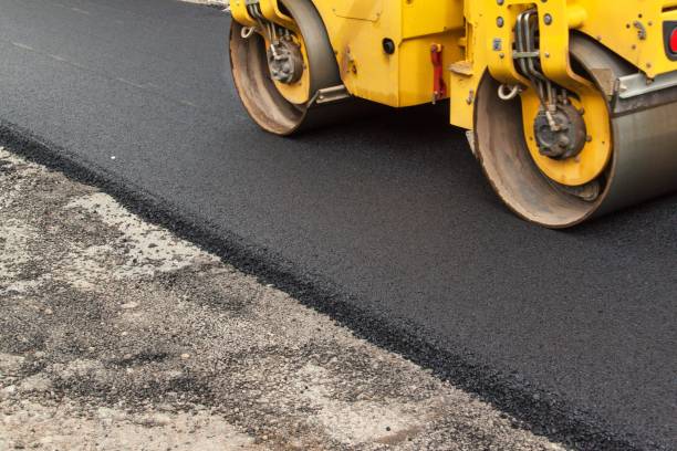 Best Residential Driveway Paver Services  in New Middletown, OH