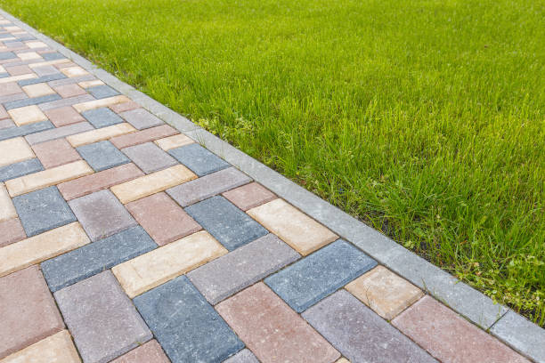 Best Interlocking Driveway Pavers  in New Middletown, OH